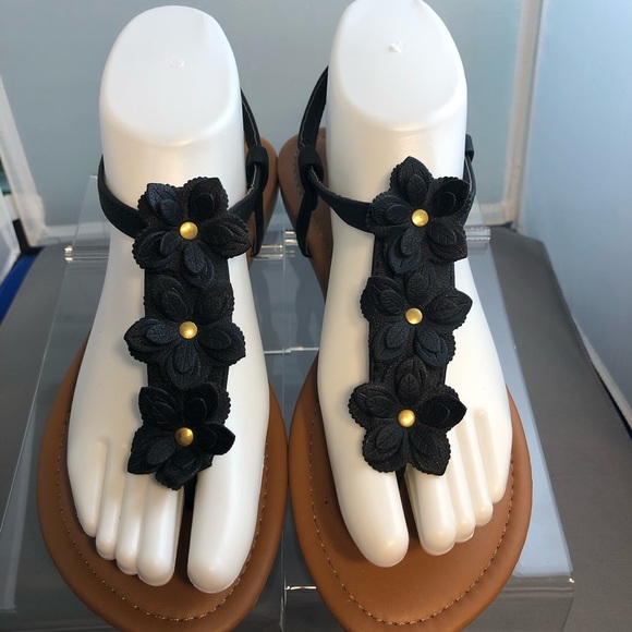 West Loop Sandals - Picture 1 of 10